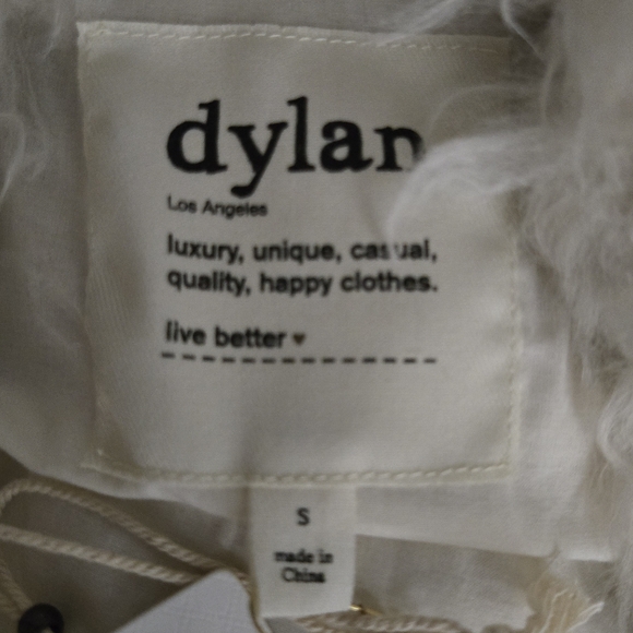 Dylan Los Angeles Faux Fur Shaggy Coat | Cream White | Size Small | NWT - Picture 8 of 10